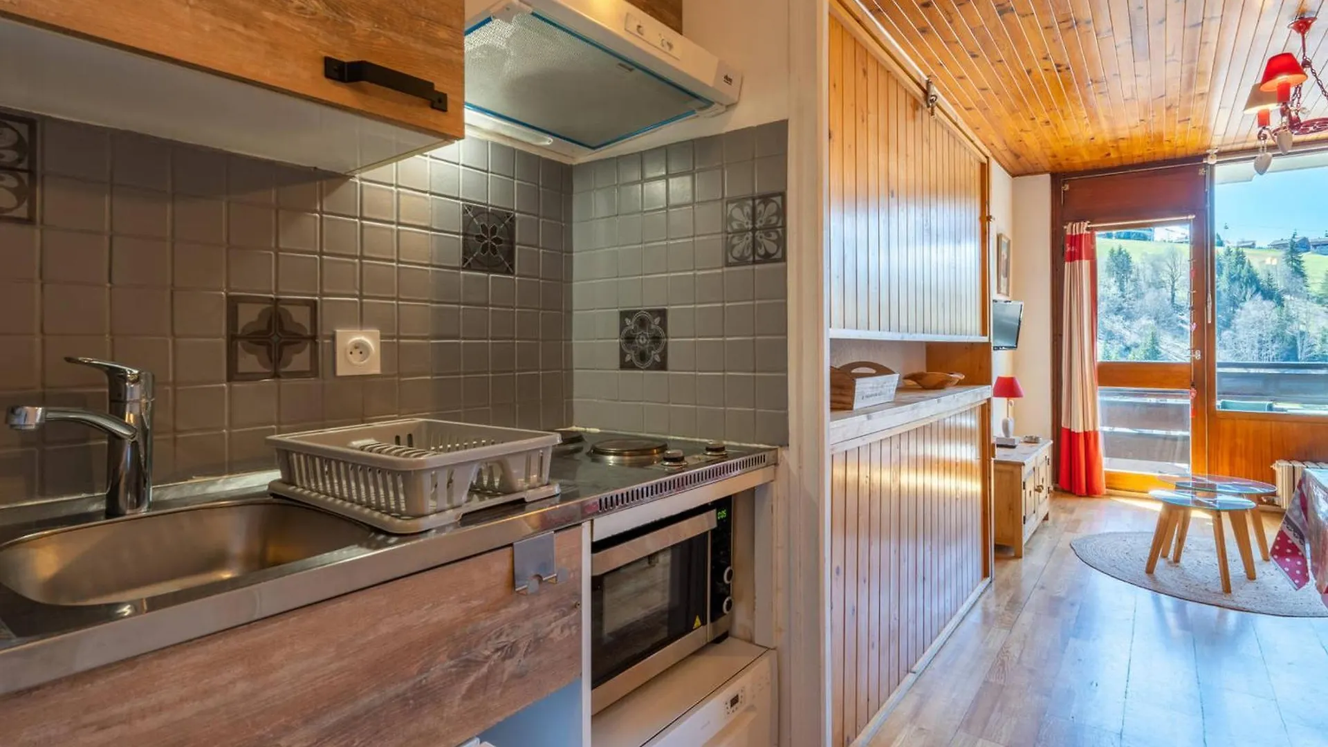 Charmant Studio Avec Balcon Et Proximite Commerces - Fr-1-304-88 La Clusaz 0*,